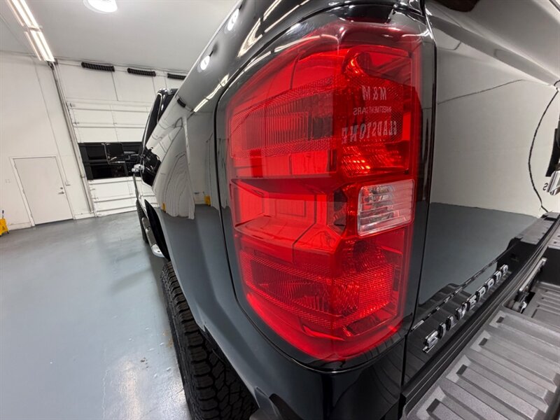 2017 Chevrolet Silverado 2500 2500HD LTZ Z71 OFF RD 4X4 6.6L DURAMAX DIESEL /LIFTED w. NEW TIRES / HEATED & COOLED LEATHER SEATS - Photo 28 - Gladstone, OR 97027