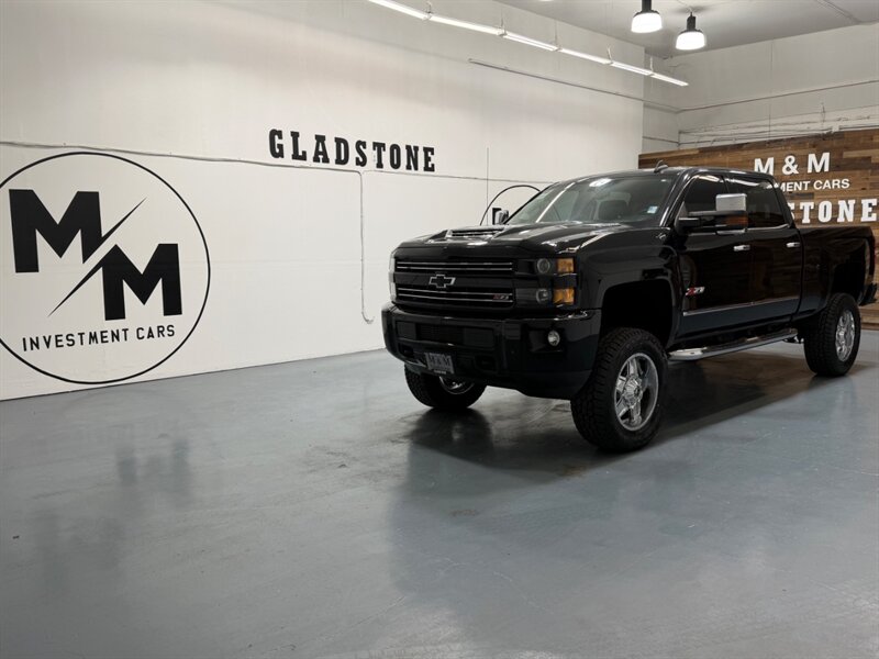 2017 Chevrolet Silverado 2500 2500HD LTZ Z71 OFF RD 4X4 6.6L DURAMAX DIESEL /LIFTED w. NEW TIRES / HEATED & COOLED LEATHER SEATS - Photo 60 - Gladstone, OR 97027