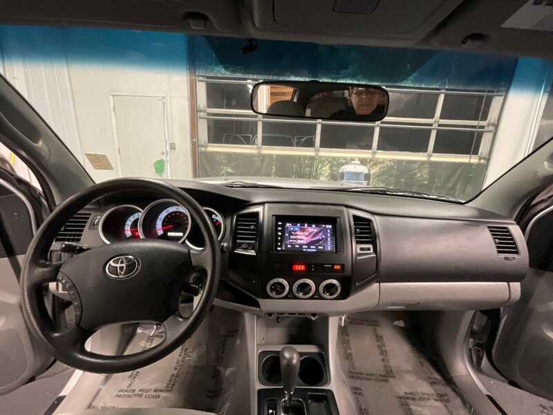 2011 Toyota Tacoma Double Cab 2WD /4Cyl / Backup Camera / CLEAN   - Photo 30 - Gladstone, OR 97027