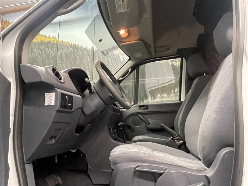 2012 Ford Transit Connect Cargo Van XL / Rear Glass / Excel Cond   - Photo 31 - Gladstone, OR 97027