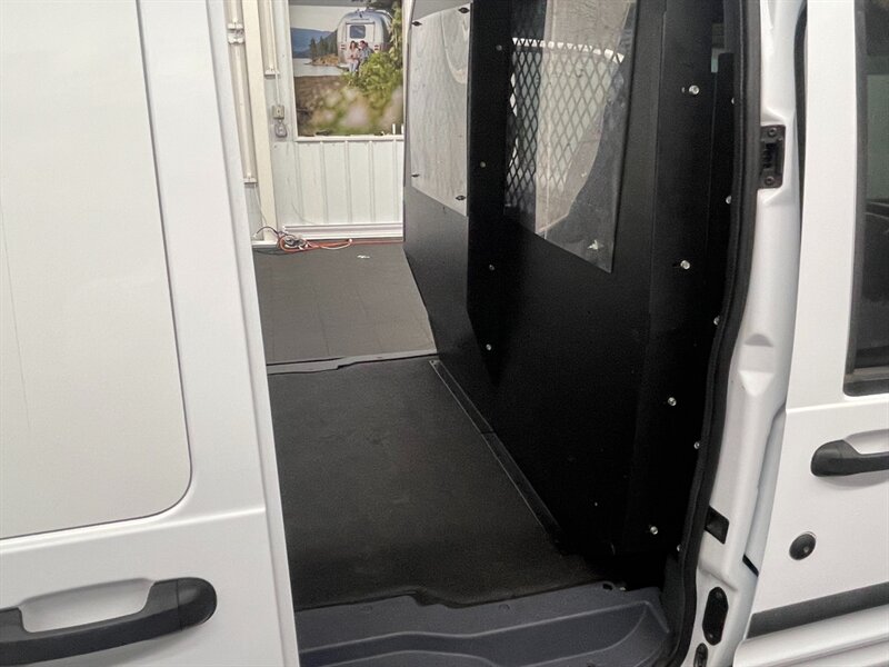 2012 Ford Transit Connect Cargo Van XL / Rear Glass / Excel Cond   - Photo 34 - Gladstone, OR 97027