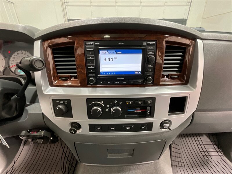 2008 Dodge Ram 3500 Laramie Quad Cab 4X4 / 6.7L DIESEL / NEW TIRES / BRAND NEW TIRES / ZERO RUST - Photo 18 - Gladstone, OR 97027