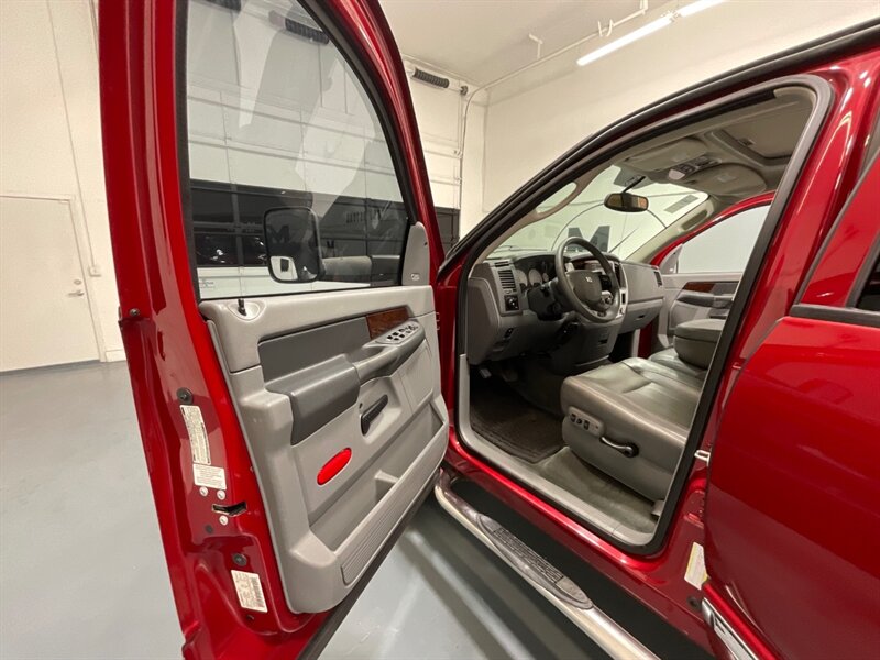 2008 Dodge Ram 3500 Laramie Quad Cab 4X4 / 6.7L DIESEL / NEW TIRES / BRAND NEW TIRES / ZERO RUST - Photo 31 - Gladstone, OR 97027