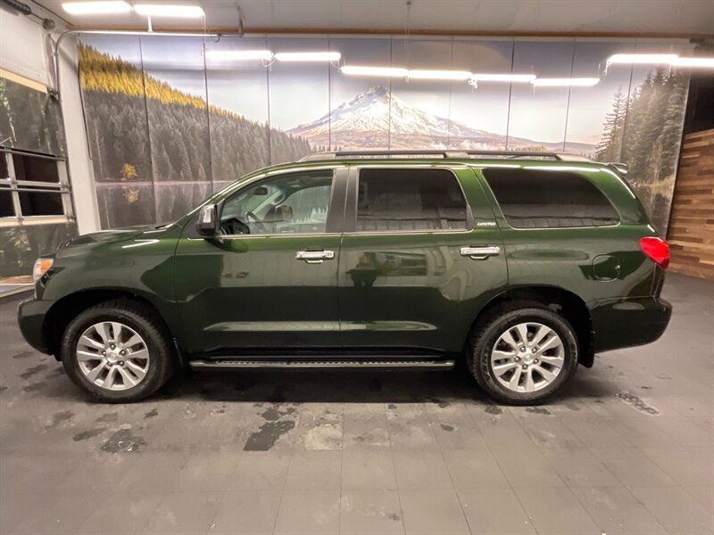 2010 Toyota Sequoia Limited 4X4 / 5.7L V8 / 1-OWNER / 94,000 MILES  Leather Heated Seats / Navigation & Backup Camera / 3RD ROW SEAT / SHARP SHARP !! - Photo 3 - Gladstone, OR 97027