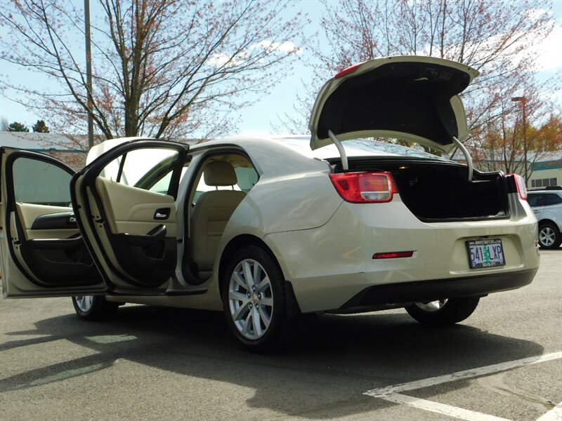 2015 Chevrolet Malibu LT / Leather / Navigation / Backup Camera / CLEAN   - Photo 27 - Portland, OR 97217