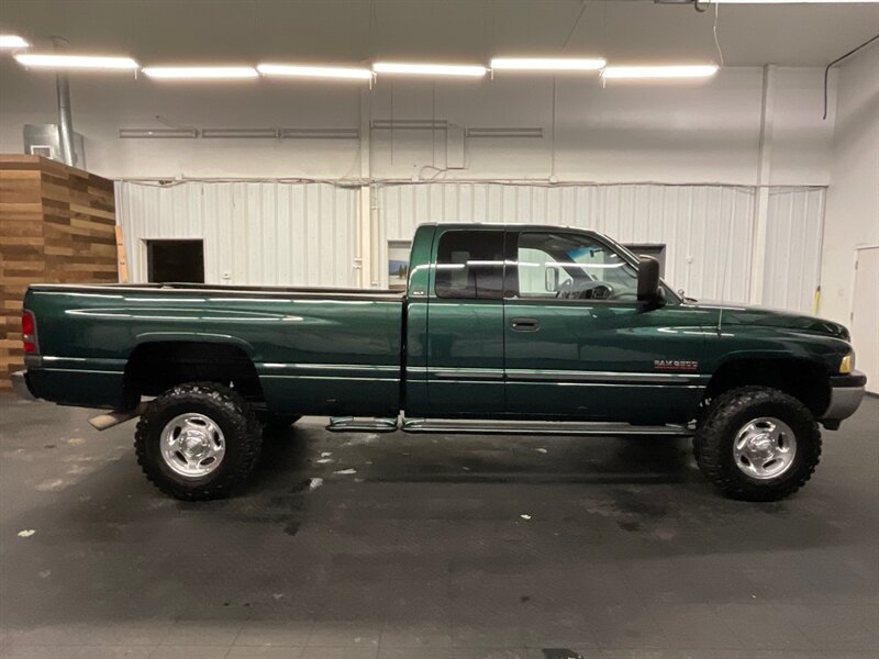 2002 Dodge Ram 2500 SLT Laramie Quad Cab 4X4 / 5.9L CUMMINS DIESEL  LONG BED / LOCAL TRUCK / RUST FREE / 142,000 MILES - Photo 4 - Gladstone, OR 97027