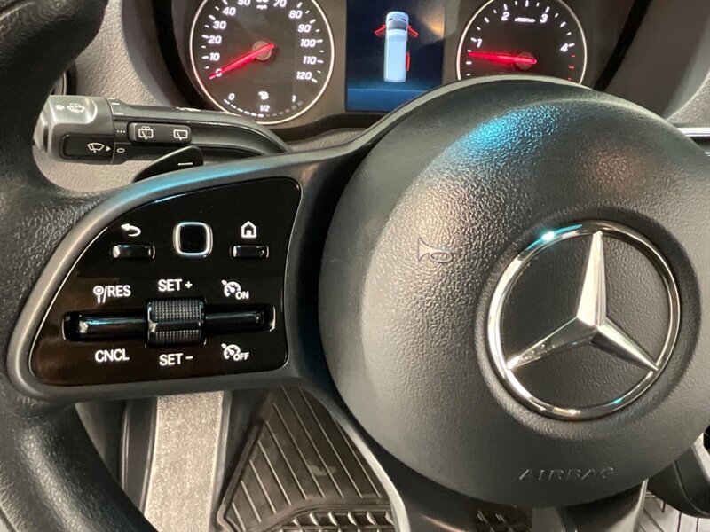 2022 Mercedes-Benz Sprinter 2500 Crew V 4X4 /3.0L V6 DIESEL/ High Roof 144 " WB  / 1-OWNER / Navigation / Backup Camera / Towing pkg / 5-PASSENGER / CREW CARGO VAN / Heated Seats - Photo 47 - Gladstone, OR 97027