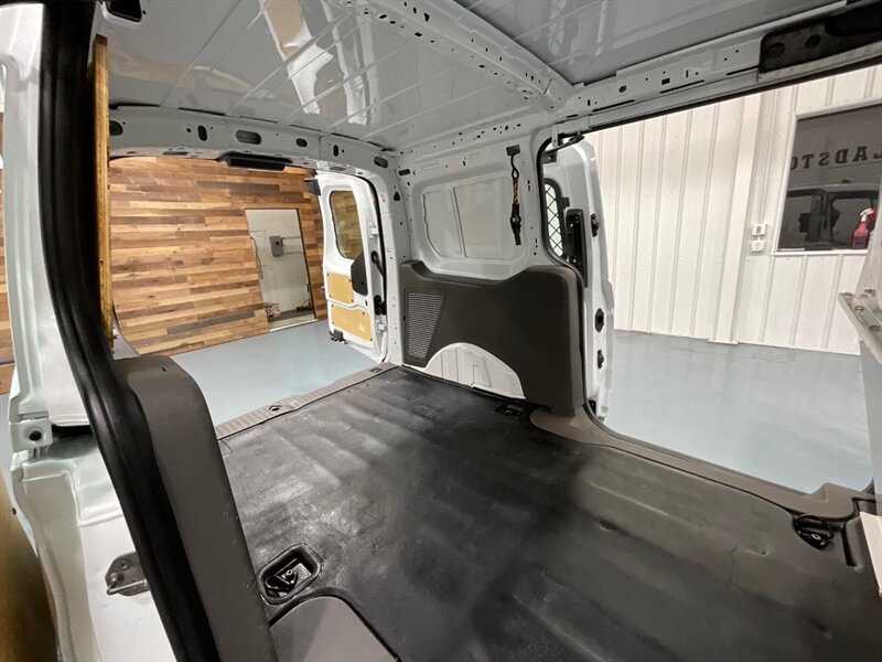 2019 Ford Transit Connect XL Cargo Van/ 2.0L 4Cyl / NEW TIRES / 40K MILES  / Backup Camera - Photo 12 - Gladstone, OR 97027