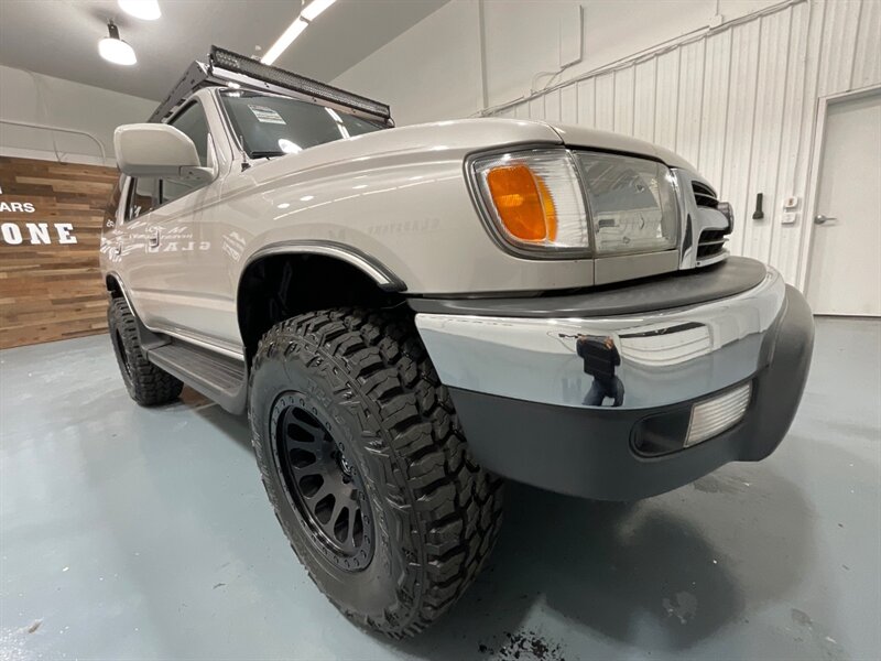 2000 Toyota 4Runner SR5 4X4 / Leather / NEW LIFT WHEELS TIRES  / LOCAL w. ZERO RUST - Photo 53 - Gladstone, OR 97027