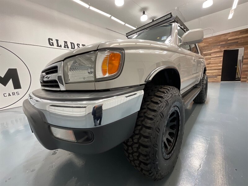 2000 Toyota 4Runner SR5 4X4 / Leather / NEW LIFT WHEELS TIRES  / LOCAL w. ZERO RUST - Photo 52 - Gladstone, OR 97027