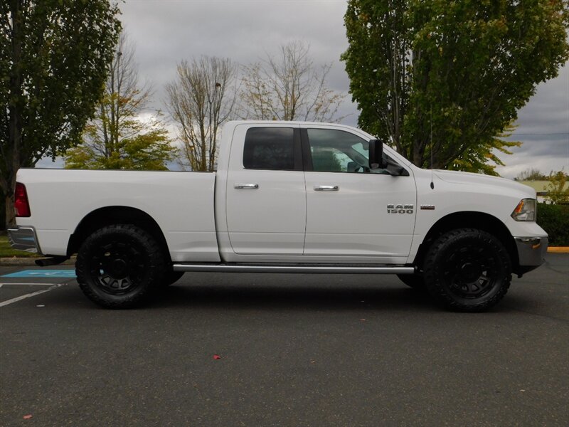 2015 RAM 1500 SLT 4X4 / 5.7L HEMI / 1-OWNER / NEW LIFT/ 80K MILE   - Photo 4 - Portland, OR 97217