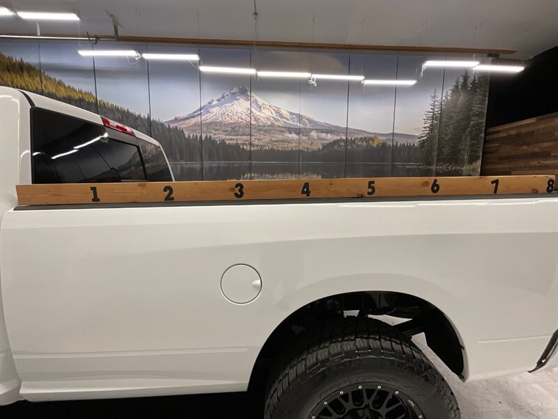 2018 RAM 3500 Big Horn Crew Cab 4X4 / 6.7L DIESEL / Long Bed  / Navigation & Backup Camera  / 105K Miles - Photo 11 - Gladstone, OR 97027