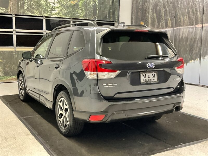 2019 Subaru Forester Premium Sport Utility AWD / Panorama roof /1-OWNER  / Backup Camera / Blind Spot Alert / Excel Cond / 78,000 MILES - Photo 7 - Gladstone, OR 97027