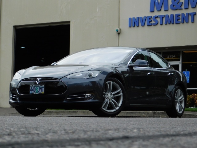 2014 Tesla Model S 85 Autopilot Rear Jump Seat Pano