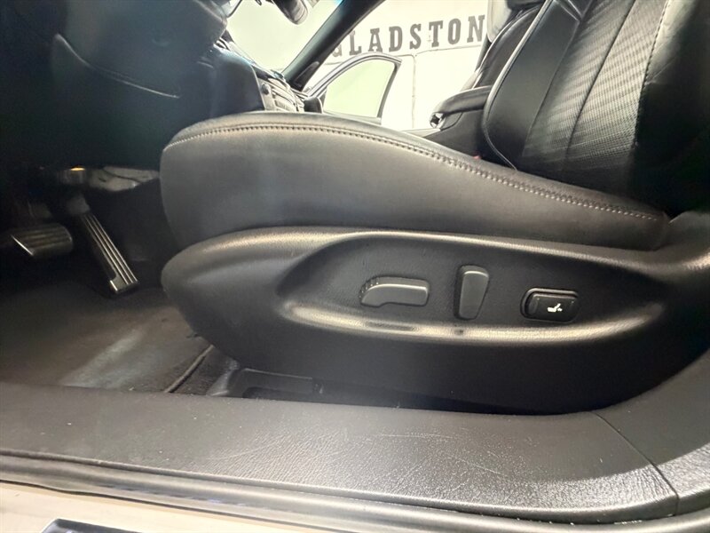 2013 INFINITI M37 x AWD / 3.7L V6 / Tech Pkg /1-OWNER /53K MILES - Photo 33 - Gladstone, OR 97027
