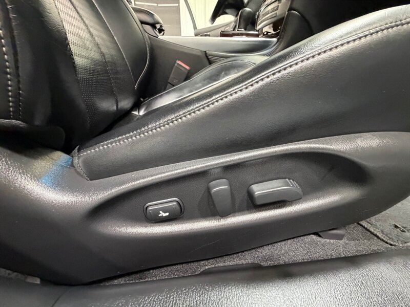 2013 INFINITI M37 x AWD / 3.7L V6 / Tech Pkg /1-OWNER /53K MILES - Photo 35 - Gladstone, OR 97027