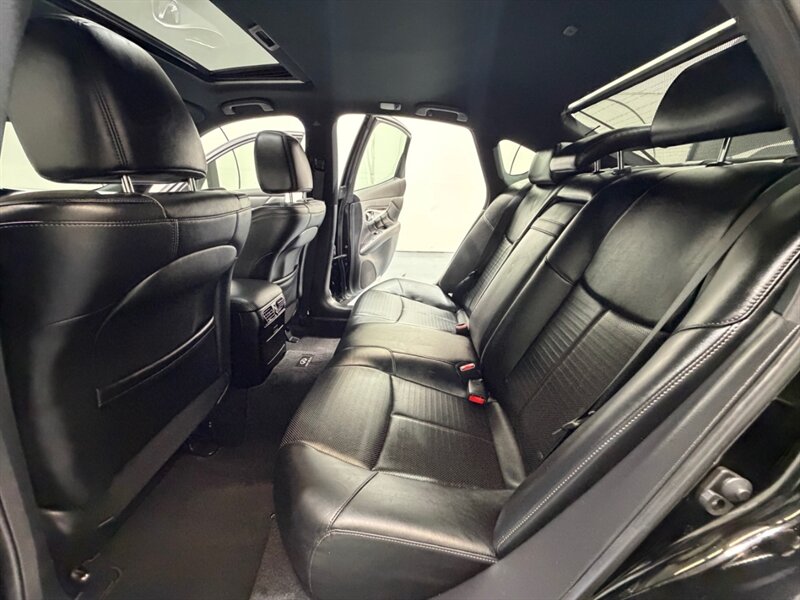 2013 INFINITI M37 x AWD / 3.7L V6 / Tech Pkg /1-OWNER /53K MILES - Photo 10 - Gladstone, OR 97027