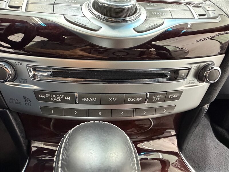 2013 INFINITI M37 x AWD / 3.7L V6 / Tech Pkg /1-OWNER /53K MILES - Photo 20 - Gladstone, OR 97027