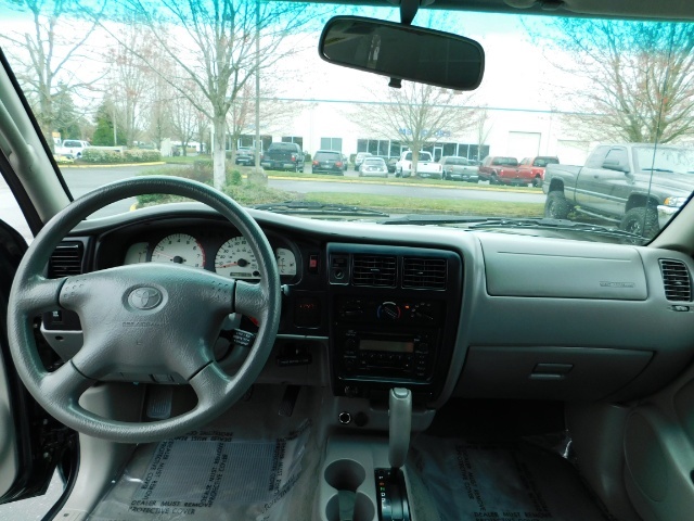 2002 Toyota Tacoma PreRunner V6 / SR5 / Extra Cab / Leather /Low Mile   - Photo 31 - Portland, OR 97217