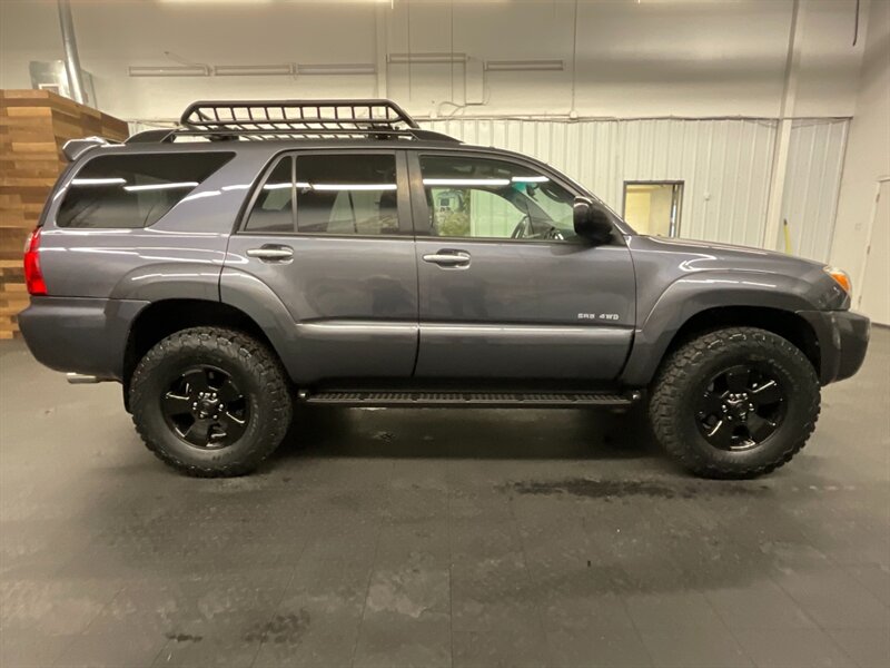 2007 Toyota 4Runner Sport Utility 4X4 / Diff Locks / LOCAL / CLEAN  LOCAL OREGON / RUST FREE / LUGGAGE RACK / SHARP SHARP - Photo 4 - Gladstone, OR 97027