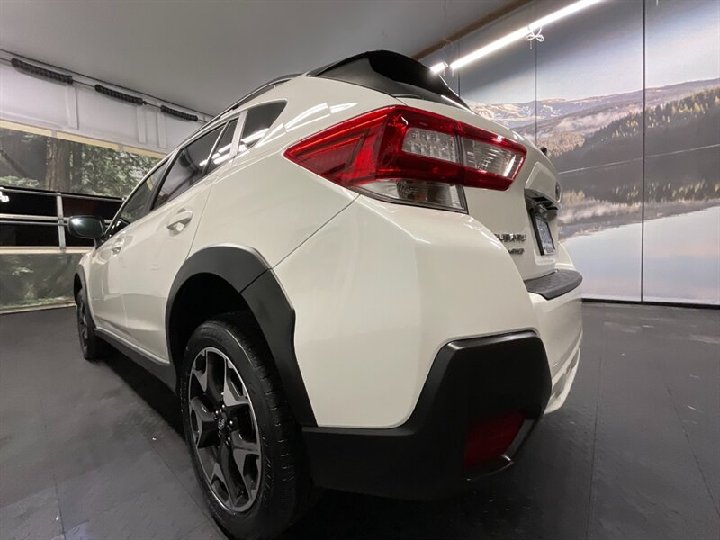 2019 Subaru XV Crossteck 2.0i Premium Sport utility / 1-OWNER / NEW TIRES  Backup Camera / LOCAL SUV / 64,000 MILES - Photo 12 - Gladstone, OR 97027