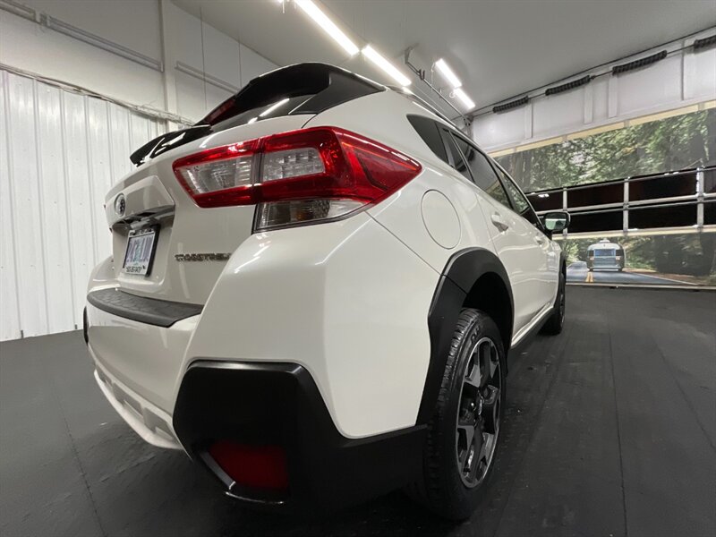 2019 Subaru XV Crossteck 2.0i Premium Sport utility / 1-OWNER / NEW TIRES  Backup Camera / LOCAL SUV / 64,000 MILES - Photo 11 - Gladstone, OR 97027