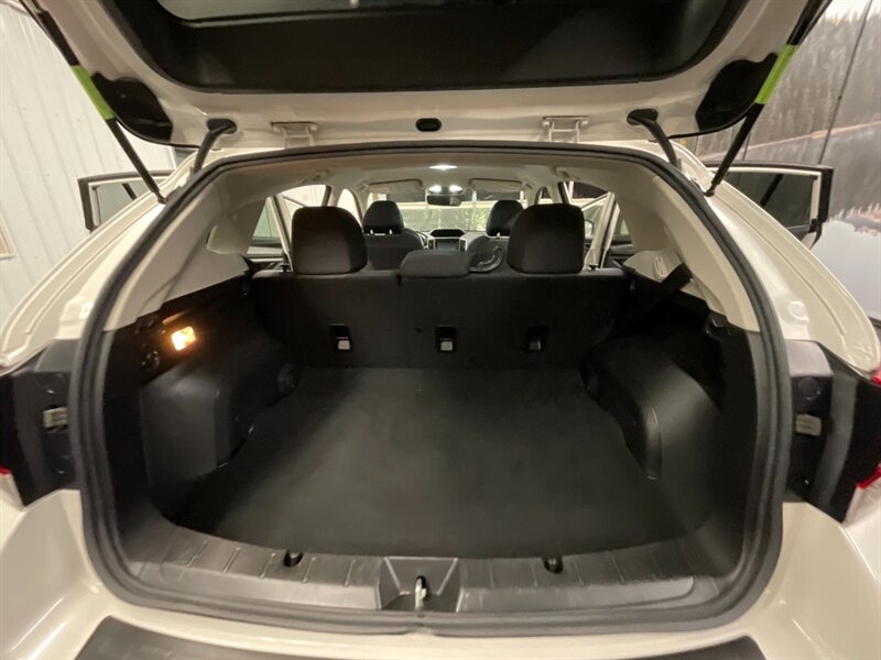 2019 Subaru XV Crossteck 2.0i Premium Sport utility / 1-OWNER / NEW TIRES  Backup Camera / LOCAL SUV / 64,000 MILES - Photo 22 - Gladstone, OR 97027