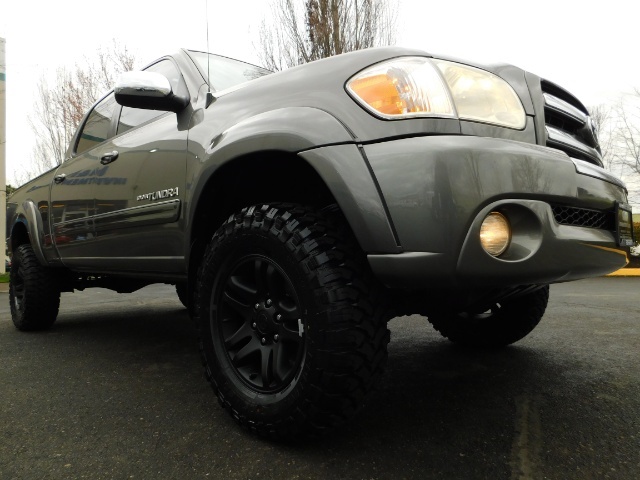 2005 Toyota Tundra SR5 4dr Double Cab / 4X4 / LIFTED / LOW MILES   - Photo 10 - Portland, OR 97217