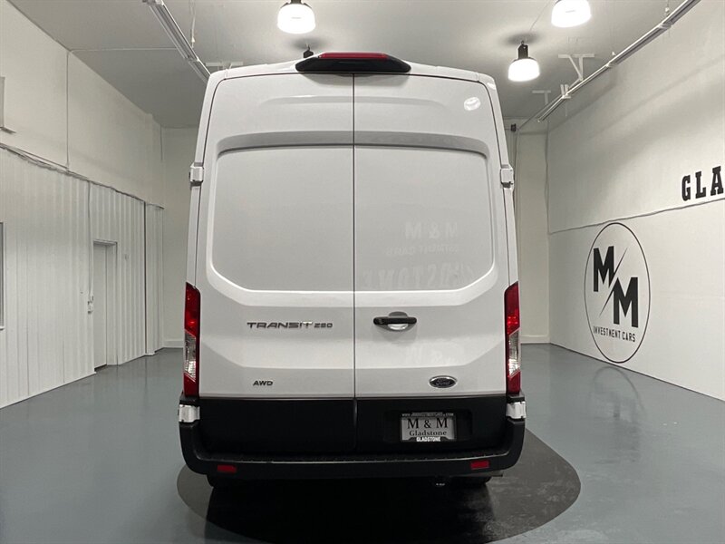 2022 Ford Transit 250 CARGO VAN AWD / HIGHROOF LWB / 13K MILES  / 4X4 / Backup Camera - Photo 7 - Gladstone, OR 97027