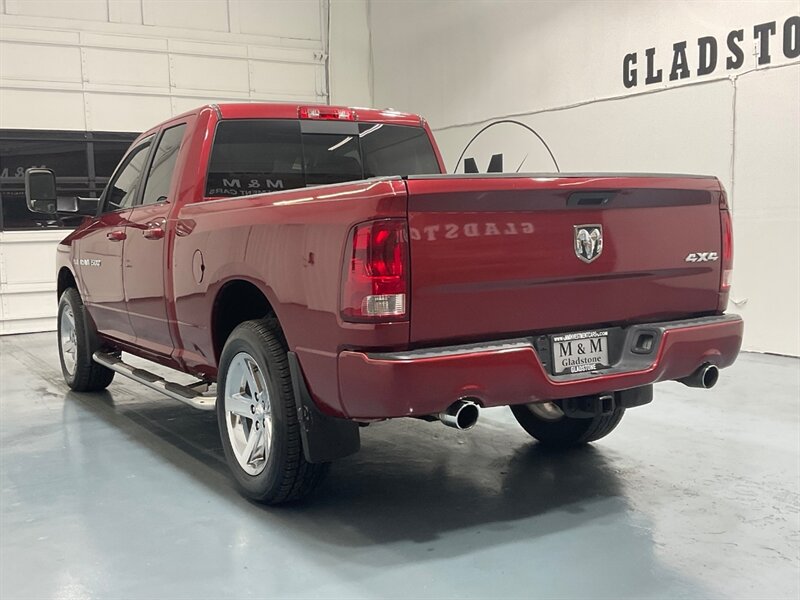 2011 RAM 1500 Sport 4X4 / 5.7L V8 HEMI /Leather & Sunroof  / ZERO RUST - Photo 8 - Gladstone, OR 97027