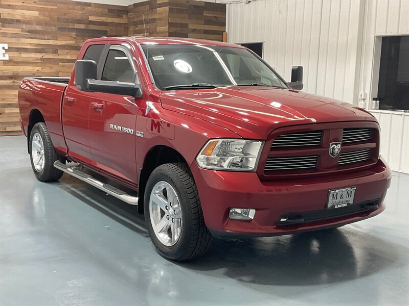 2011 RAM 1500 Sport 4X4 / 5.7L V8 HEMI /Leather & Sunroof  / ZERO RUST - Photo 2 - Gladstone, OR 97027