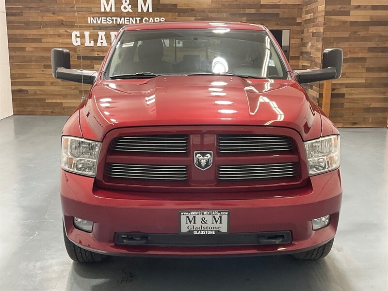 2011 RAM 1500 Sport 4X4 / 5.7L V8 HEMI /Leather & Sunroof  / ZERO RUST - Photo 5 - Gladstone, OR 97027