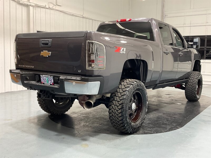 2011 Chevrolet Silverado 2500 LT Crew Cab 4X4 / 6.6L DIESEL DURAMAX / LIFTED  / 37inc MUD TIRES - Photo 7 - Gladstone, OR 97027