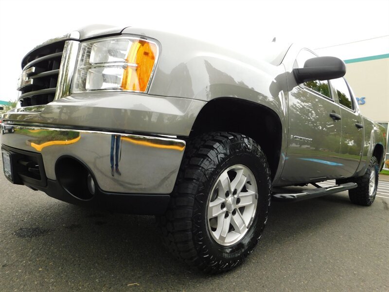 2007 GMC Sierra 1500 SLE Crew Cab 4X4 Z71 OFF RD / LIFTED / Excel Cond   - Photo 9 - Portland, OR 97217