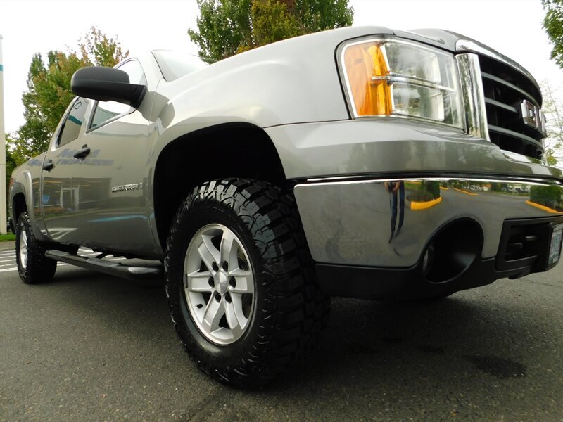 2007 GMC Sierra 1500 SLE Crew Cab 4X4 Z71 OFF RD / LIFTED / Excel Cond   - Photo 10 - Portland, OR 97217