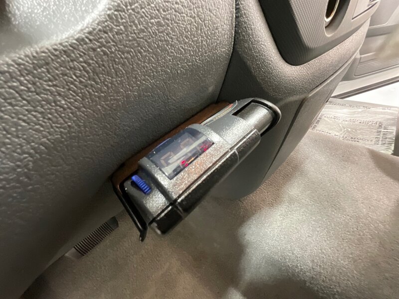 2009 Dodge Ram 2500 SLT BIG HORN 4X4 / 6.7L CUMMINS DIESEL /NEW TIRES / SHORT BED / ZERO RUST / NEVERHAD A GOOSE NECK OR A FIFTH WHEEL INSTALLED - Photo 20 - Gladstone, OR 97027