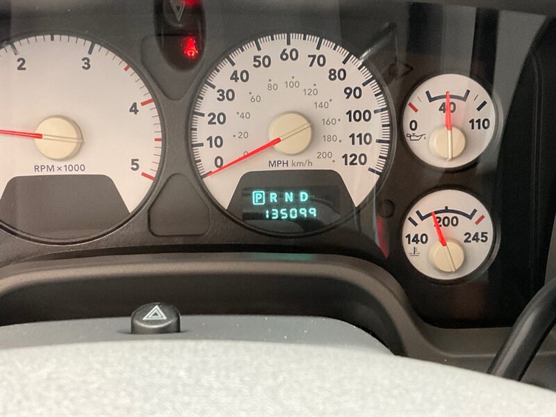 2009 Dodge Ram 2500 SLT BIG HORN 4X4 / 6.7L CUMMINS DIESEL /NEW TIRES / SHORT BED / ZERO RUST / NEVERHAD A GOOSE NECK OR A FIFTH WHEEL INSTALLED - Photo 51 - Gladstone, OR 97027