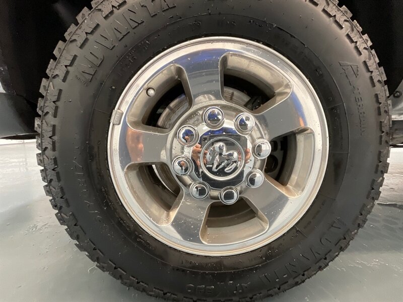 2009 Dodge Ram 2500 SLT BIG HORN 4X4 / 6.7L CUMMINS DIESEL /NEW TIRES / SHORT BED / ZERO RUST / NEVERHAD A GOOSE NECK OR A FIFTH WHEEL INSTALLED - Photo 47 - Gladstone, OR 97027