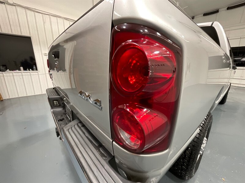 2009 Dodge Ram 2500 SLT BIG HORN 4X4 / 6.7L CUMMINS DIESEL /NEW TIRES / SHORT BED / ZERO RUST / NEVERHAD A GOOSE NECK OR A FIFTH WHEEL INSTALLED - Photo 29 - Gladstone, OR 97027