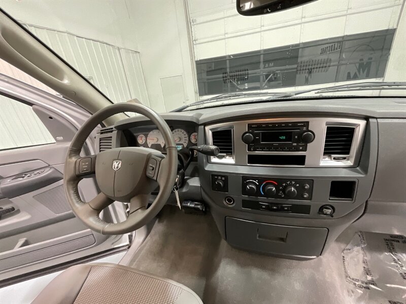 2009 Dodge Ram 2500 SLT BIG HORN 4X4 / 6.7L CUMMINS DIESEL /NEW TIRES / SHORT BED / ZERO RUST / NEVERHAD A GOOSE NECK OR A FIFTH WHEEL INSTALLED - Photo 45 - Gladstone, OR 97027