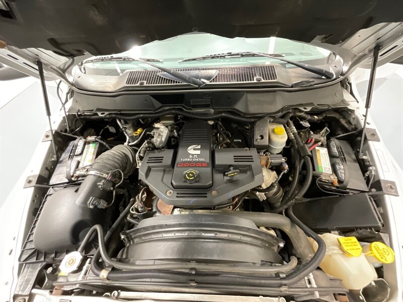 2009 Dodge Ram 2500 SLT BIG HORN 4X4 / 6.7L CUMMINS DIESEL /NEW TIRES / SHORT BED / ZERO RUST / NEVERHAD A GOOSE NECK OR A FIFTH WHEEL INSTALLED - Photo 49 - Gladstone, OR 97027