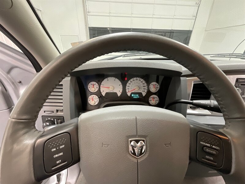 2009 Dodge Ram 2500 SLT BIG HORN 4X4 / 6.7L CUMMINS DIESEL /NEW TIRES / SHORT BED / ZERO RUST / NEVERHAD A GOOSE NECK OR A FIFTH WHEEL INSTALLED - Photo 46 - Gladstone, OR 97027