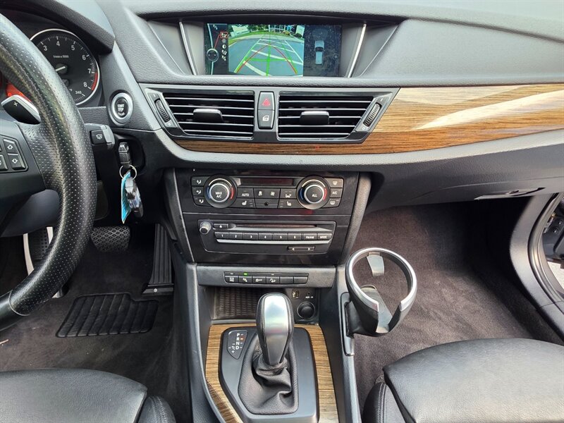 2013 BMW X1 xDrive35i Twin Turbo / M-SPORT / LOADED / 78K MILS / COLD WEATHER PKG / PARK ASSIST / PANORAMIC ROOF / FULLY LOADED - Photo 19 - Portland, OR 97217