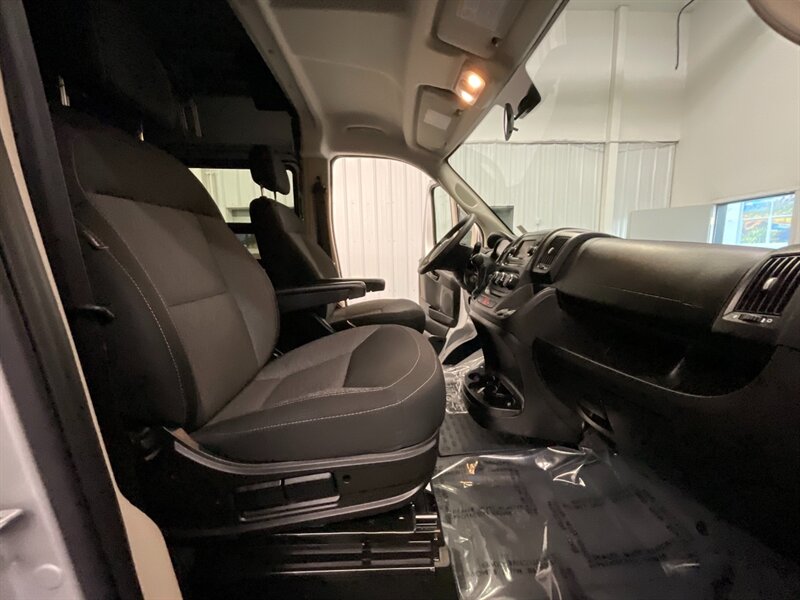 2019 RAM ProMaster 2500 159 WB CARGO VAN / HIGH ROOF / CREW / 1-OWNER  Removable Rear SEAT / CARGO / Backup Camera / 13,000 MILES - Photo 21 - Gladstone, OR 97027