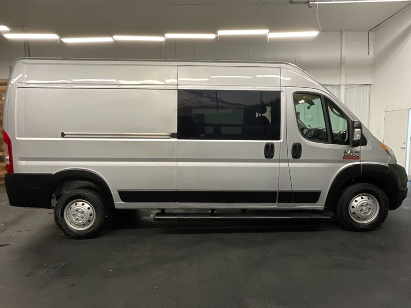 2019 RAM ProMaster 2500 159 WB CARGO VAN / HIGH ROOF / CREW / 1-OWNER  Removable Rear SEAT / CARGO / Backup Camera / 13,000 MILES - Photo 4 - Gladstone, OR 97027