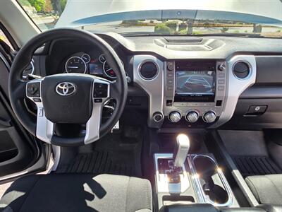 2015 Toyota Tundra CREW MAX 4X4 / V8 / XD WHEELS / NO RUST / 1-OWNER  LOCAL TRUCK / ALWAYS SERVICED @ TOYOTA RECORDS - Photo 48 - Portland, OR 97217
