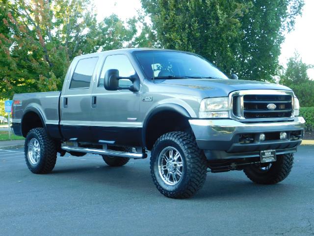 2003 Ford F-250 Lariat / 4X4 / 7.3L DIESEL / FX-4 / LIFTED LIFTED