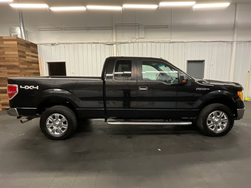 2011 Ford F-150 XLT 4X4 / 5.0L V8 / LOCAL TRUCK / RUST FREE  SHARP & CLEAN !!! - Photo 4 - Gladstone, OR 97027