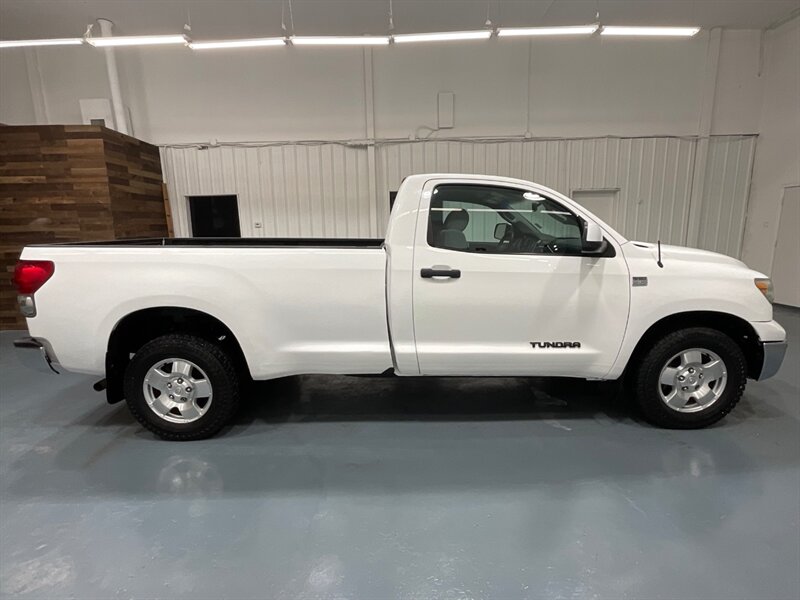 2007 Toyota Tundra Regular Cab 2WD / LONG BED / 4.7L V8 / ZERO RUST  / LOCAL OREGON TRUCK / Spray in bed liner - Photo 4 - Gladstone, OR 97027