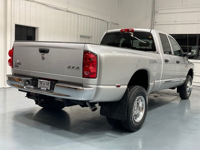 2009 Dodge Ram 3500 SLT BIG HORN 4X4 / 6.7L DIESEL / DUALLY / 6-SPEED  / 1-OWNER LOCAL w. ZERO RUST / BRAND NEW TIRES / ONLY  82,000 MILES - Photo 7 - Gladstone, OR 97027